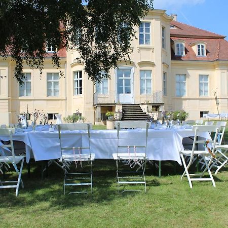 Gastehaus Reckahn Der Rochow Akademie Esterno foto